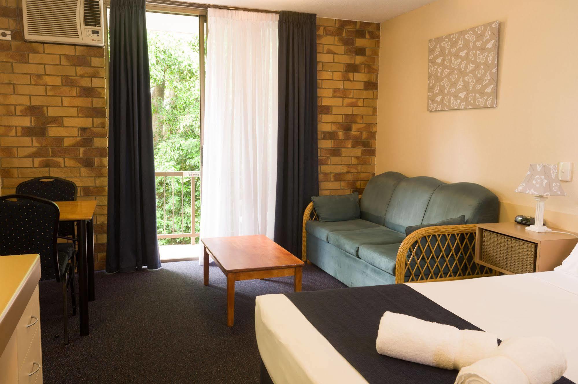 Lancaster Court Motel Brisbane Exterior foto